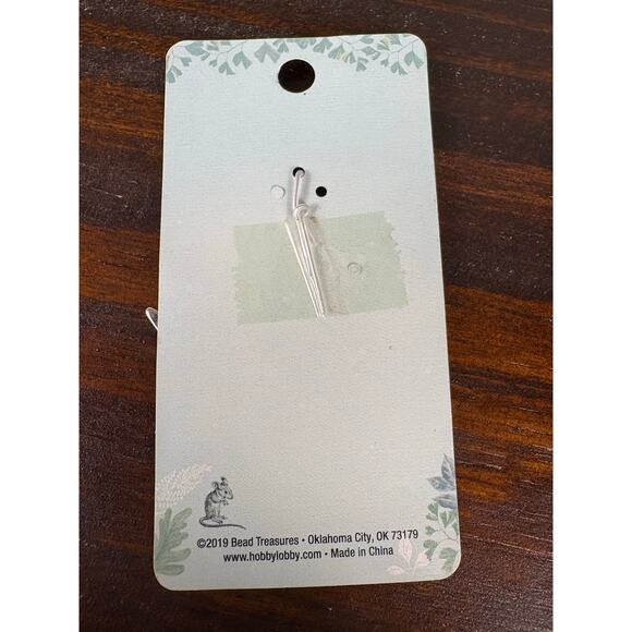 NWT Fairytale by Bead Treasures Hatter Metal “We’re All Mad Here” Hat Pendent - Picture 4 of 4